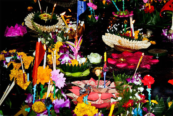 Фестиваль огней Loi Krathong в Самуи