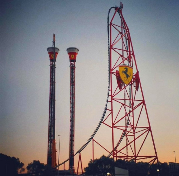 Ferrari Land - парк с самым высоким и быстрыми горками в Европе